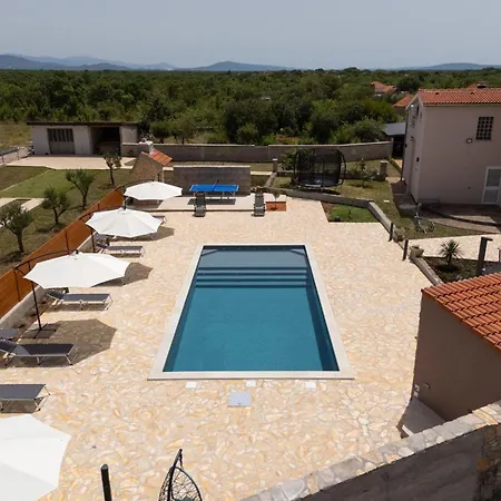 Villa Roski *