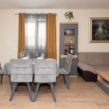Villa Roski *