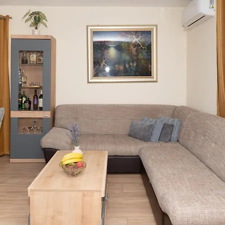 Roski Βίλα Bogatić