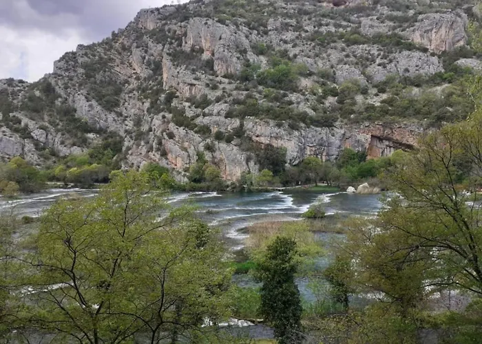 Roski Villa Bogatić